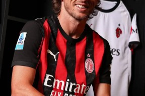 华体会体育-包含国米力克切尔西，莫德里奇梅开二度英超的词条