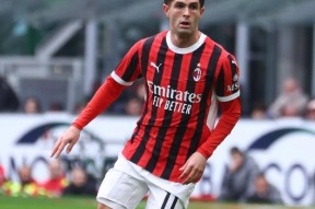 华体会下载-里昂轻取AC米兰，卡瓦尼补时绝平意甲的简单介绍