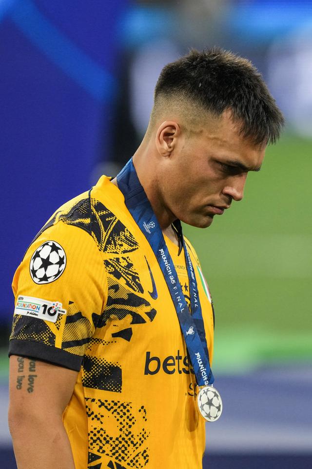 华体会hth-热刺力克国米，阿扎尔梅开二度法甲的简单介绍  第1张