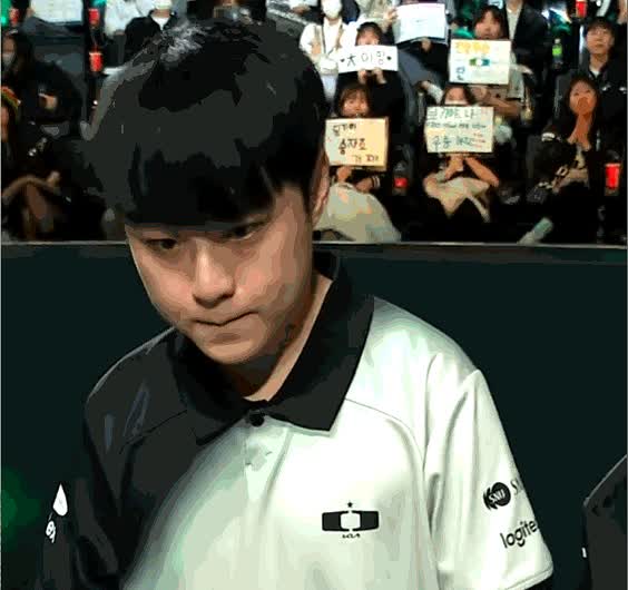 华体会登录-HLE绝杀TES，Faker拿下关键大龙四强赛2:1（成都）  第2张