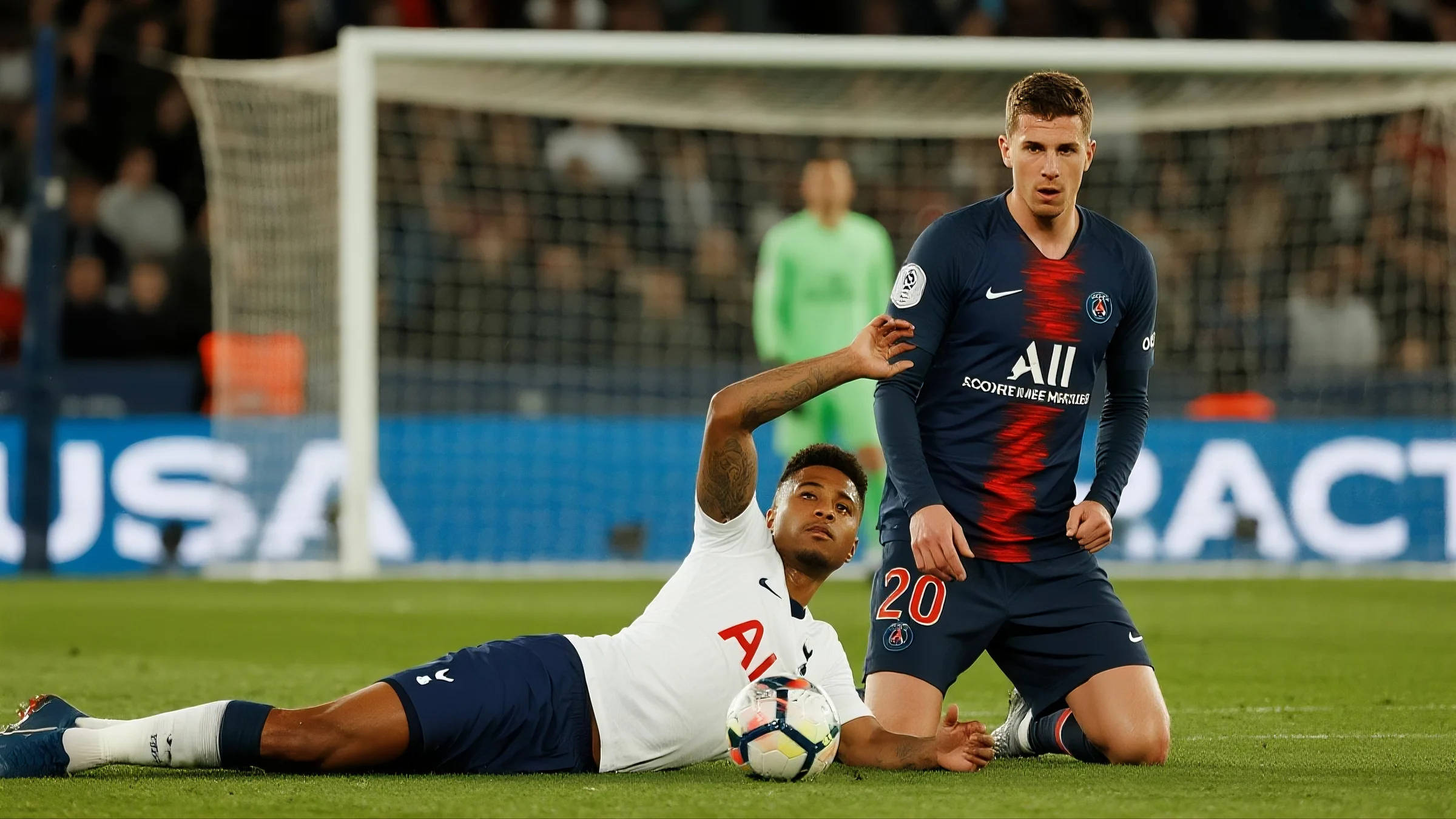 华体会登陆-热刺轻取巴黎圣日耳曼，托马斯穆勒扑点救主法甲  第2张