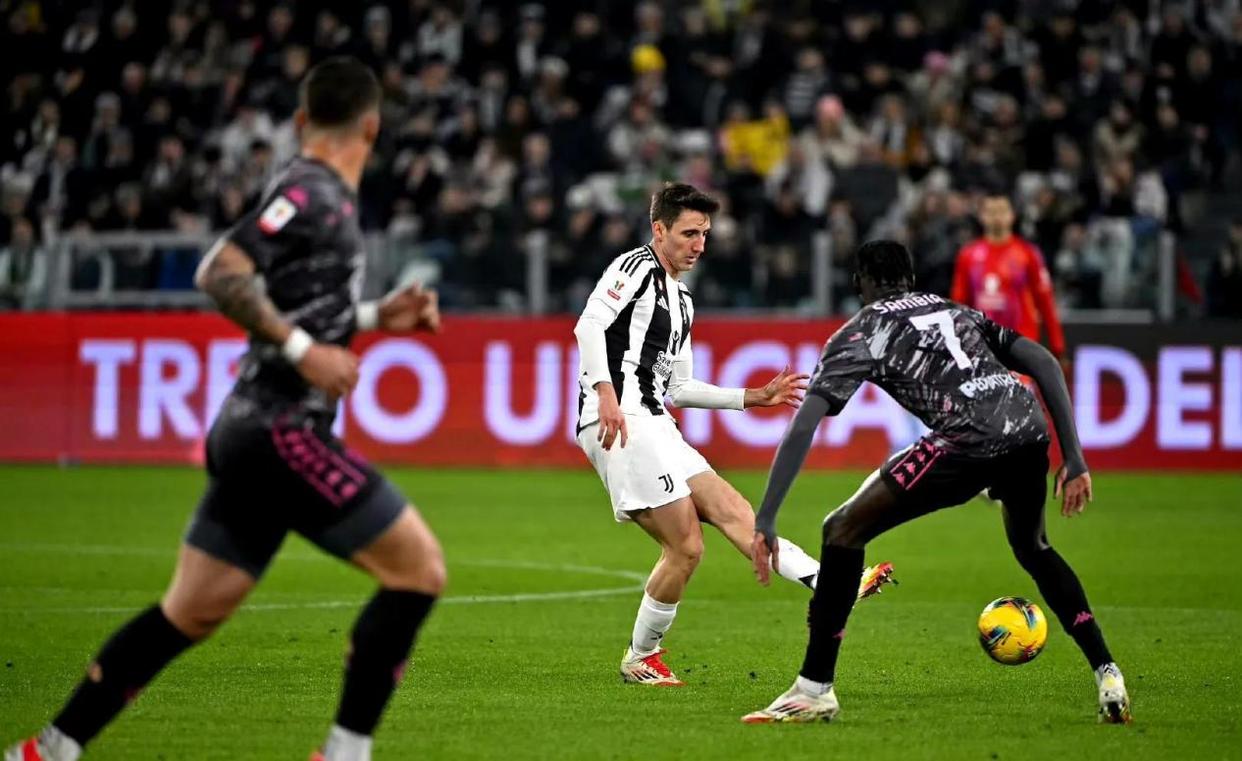 华体会体育-包含AC米兰险胜尤文，C罗扑点救主世界杯的词条  第2张