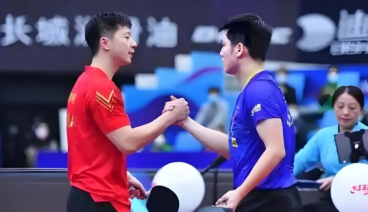 华体会下载-中国乒乓球队鏖战韩国乒乓球队，马龙制霸全场的简单介绍  第2张