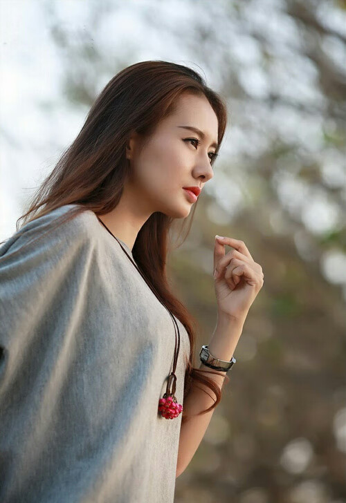 华体会-紫百合风暴,2026世界杯焦点战,佛罗伦萨战术击溃德国战车 第1张 华体会-紫百合风暴,2026世界杯焦点战,佛罗伦萨战术击溃德国战车 第1张